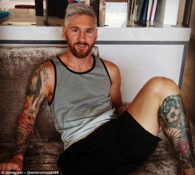 Messi xóa hết hình xăm cũ ở chân, thay bằng hình mới cực độc - Ảnh 7.