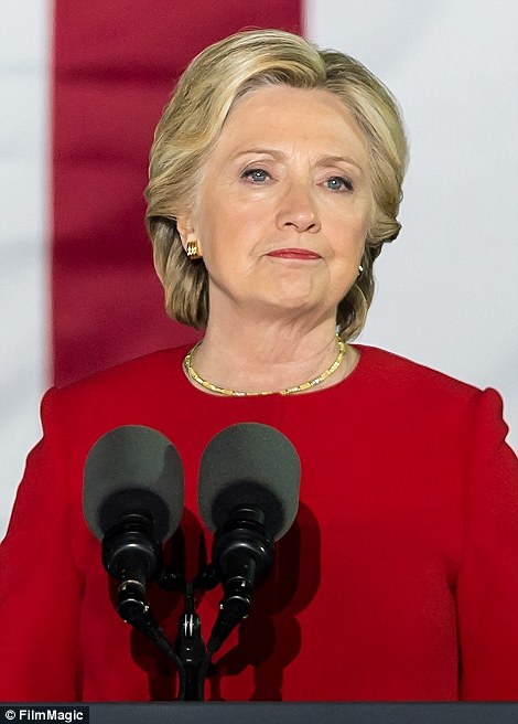 Một lần nữa, bà Hillary Clinton lại lỡ hẹn với vị trí Tổng thống Mỹ - Ảnh 1.