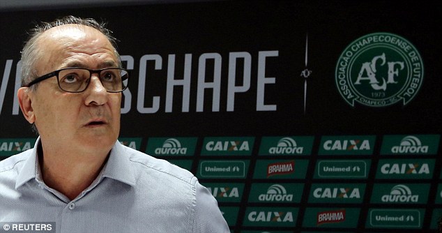 Phẫn nộ: LĐBĐ Brazil yêu cầu Chapecoense thi đấu dù gần cả đội hình tử nạn trong vụ tai nạn máy bay - Ảnh 2.
