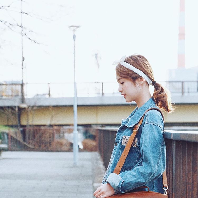 5 c&aacute;ch tạo kiểu gọn m&agrave; xinh gi&uacute;p bạn xử l&yacute; t&oacute;c m&aacute;i ngốt ng&aacute;t - Ảnh 9.