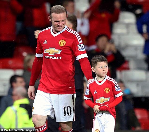 Chê lò đào tạo của Man Utd kém chất lượng, Rooney gửi con trai sang... Man City - Ảnh 2.