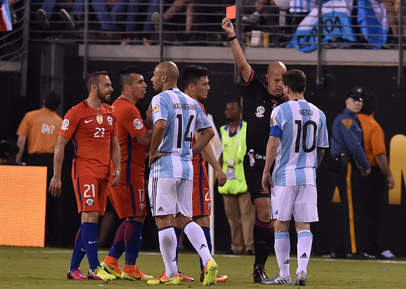 Messi sút trượt penalty, Argentina cay đắng nhìn Chile vô địch Copa America 2016 - Ảnh 7.
