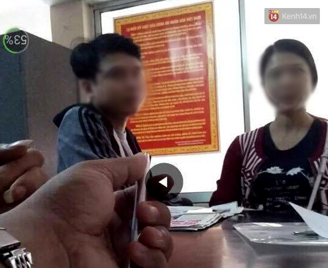 Xử phạt hành chính hai vợ chồng giữ trái phép CMND của Tùng Sơn - Ảnh 1.