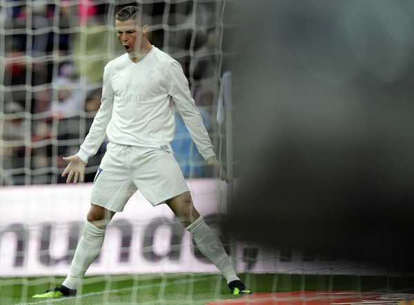 Ronaldo lập cú đúp, Real Madrid cho Barca hít khói - Ảnh 6.