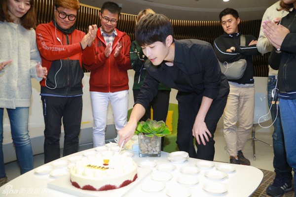 Vết bớt giọt lệ tr&ecirc;n mặt g&aacute;i qu&ecirc; Thư Kỳ g&acirc;y t&ograve; m&ograve; cho kh&aacute;n giả - Ảnh 22.