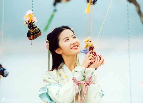 “Tiên Kiếm Kỳ Hiệp”- Tác phẩm làm nên tên tuổi cho 3 vị “nữ thần Kim Ưng”? - Ảnh 10.