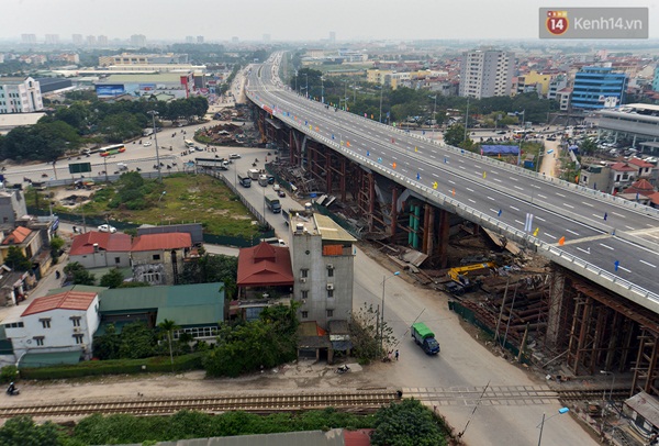 Thông xe kĩ thuật cầu vượt dầm hộp thép lớn nhất Việt Nam - Ảnh 5.