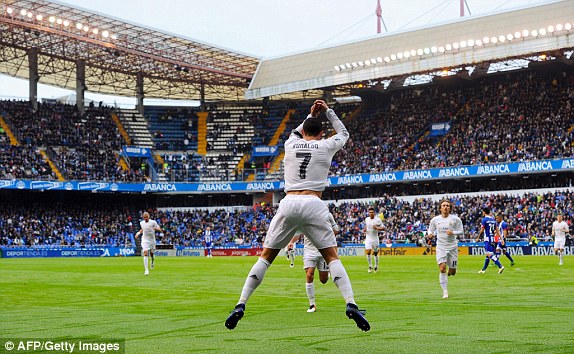 Ronaldo lập siêu kỷ lục, Real Madrid vẫn ngậm ngùi về nhì ở La Liga - Ảnh 6.