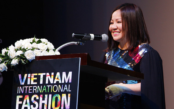 Phía Vietnam International Fashion Week trả lời: Người mẫu không được diễn là do... không đáp ứng được yêu cầu và tiêu chí? - Ảnh 2.