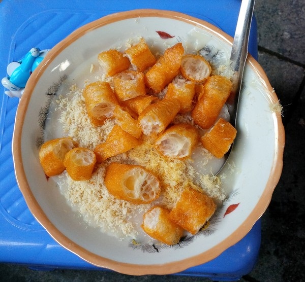 M&ugrave;a thu đến rồi, đi thưởng thức m&oacute;n ch&aacute;o sườn thơm phức n&oacute;ng hổi của H&agrave; Nội th&ocirc;i! - Ảnh 10.