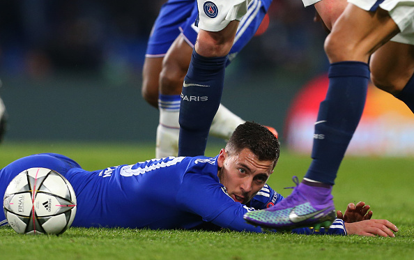 Hazard bị fan Chelsea la ó, chửi rủa thậm tệ vì đổi áo với Di Maria - Ảnh 2.