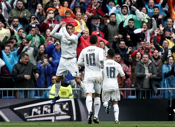 Ronaldo nhận danh hiệu Cầu thủ khỏe nhất Real Madrid - Ảnh 2.