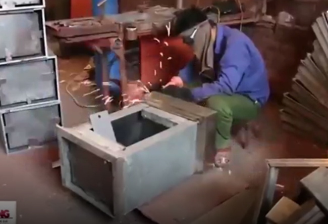Clip: Két bạc giá rẻ kém chất lượng bày bán tràn lan trên thị trường - Ảnh 4.