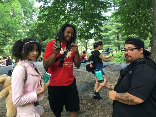 500 anh em đánh chiếm Công viên trung tâm New York để chơi Pokémon GO! - Ảnh 7.