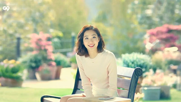 Sau &ldquo;Train To Busan&rdquo;, Gong Yoo tấn c&ocirc;ng m&agrave;n ảnh nhỏ c&ugrave;ng Kim Go Eun - Ảnh 4.