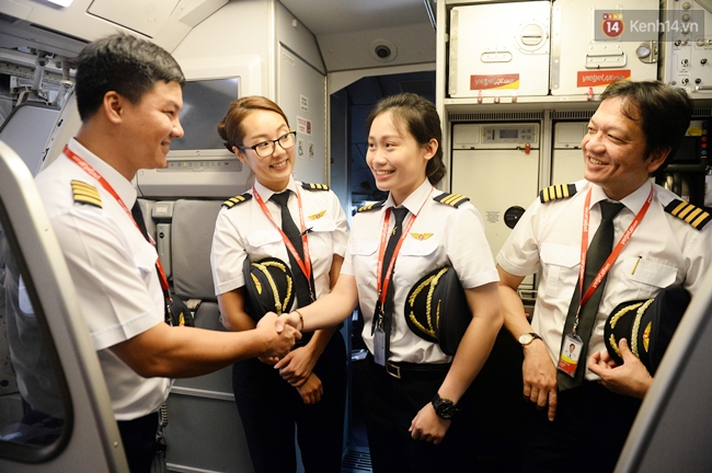 Gặp 2 nữ phi công 9X đầu tiên của hàng không Việt Nam - Ảnh 5.