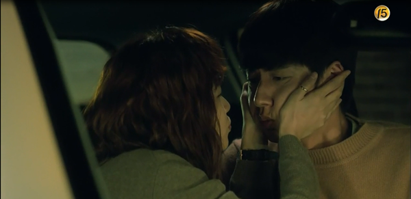 “Cheese In The Trap”: Mỹ nam Park Hae Jin lúng túng khi bị cưỡng hôn - Ảnh 8.