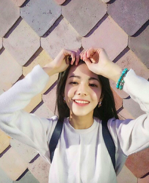 Nụ cười của c&ocirc; g&aacute;i n&agrave;y chắc chắn sẽ khiến mọi ch&agrave;ng trai y&ecirc;u ngay từ c&aacute;i nh&igrave;n đầu ti&ecirc;n - Ảnh 8.