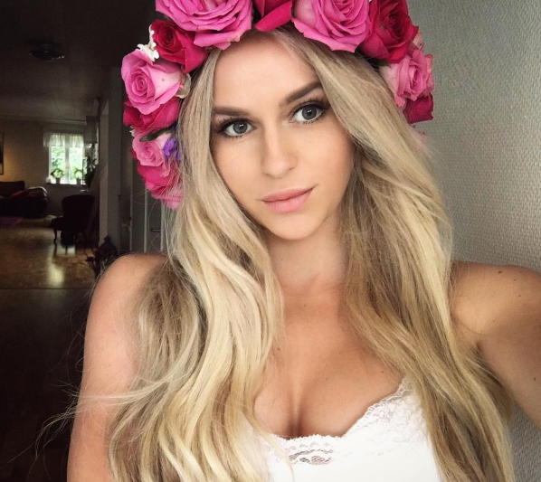 Cô gái trở thành hot girl phòng gym với 2,8 triệu fan nhờ ngoại hình quá hoàn hảo - Ảnh 3. Cô gái trở thành hot girl phòng gym với 2,8 triệu fan nhờ ngoại hình quá hoàn hảo - Ảnh 3.