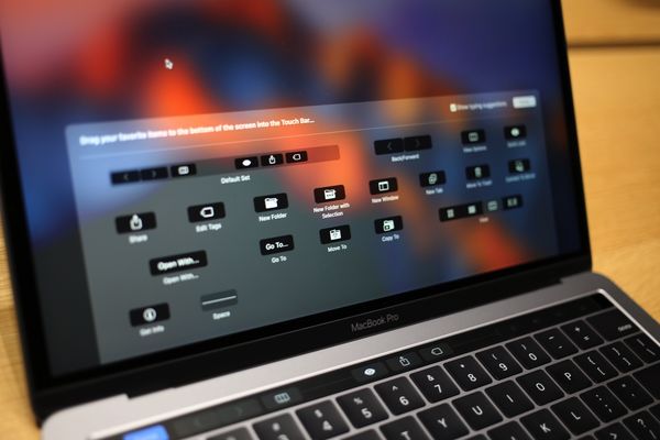 Apple chính thức trình làng MacBook Pro mới: Mỏng nhẹ khó tin, đẹp không thể cưỡng! - Ảnh 7.