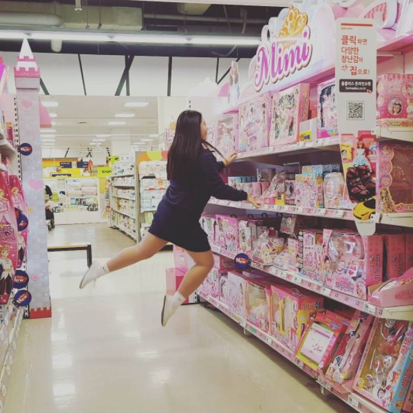 Chụp ảnh kh&ocirc;ng trọng lượng ch&iacute;nh l&agrave; tr&agrave;o lưu hot nhất giới trẻ H&agrave;n Quốc, Nhật Bản b&acirc;y giờ! - Ảnh 8.