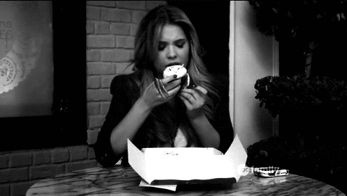 4 dấu hiệu cho thấy người thân của bạn đang mắc chứng trầm cảm sau khi sinh - Ảnh 5. 4 dấu hiệu cho thấy người thân của bạn đang mắc chứng trầm cảm sau khi sinh - Ảnh 5.