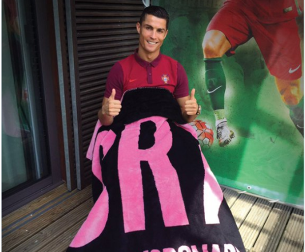Ronaldo và tham vọng làm giàu đáng ngưỡng mộ - Ảnh 1.
