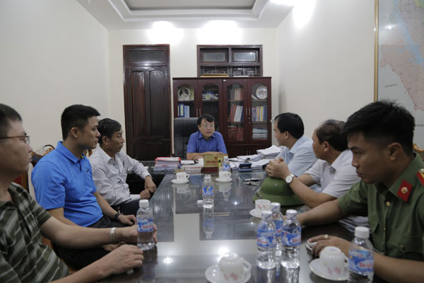 Người đ&agrave;n &ocirc;ng tử nạn để lại 2 quả m&igrave;n tặng vợ v&agrave; người t&igrave;nh - Ảnh 2.