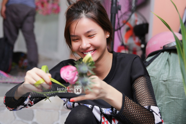 Kỳ Hân cười tươi hạnh phúc thế này trong ngày vui, hãy chúc mừng cô ấy! - Ảnh 7.