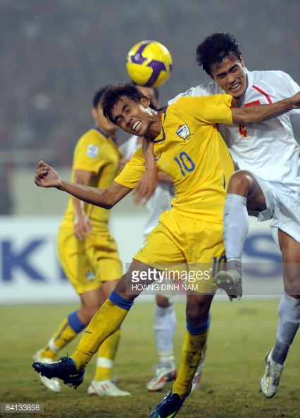 Vỡ òa cảm xúc khi xem lại những khoảnh khắc lịch sử Việt Nam vô địch AFF Cup 2008 - Ảnh 5.
