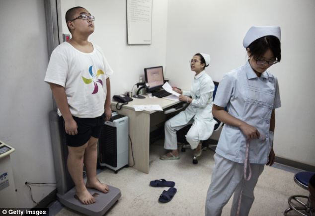 Quá trình giảm cân khắc nghiệt của trẻ em béo phì Trung Quốc tại các lò luyện mỡ - Ảnh 10.