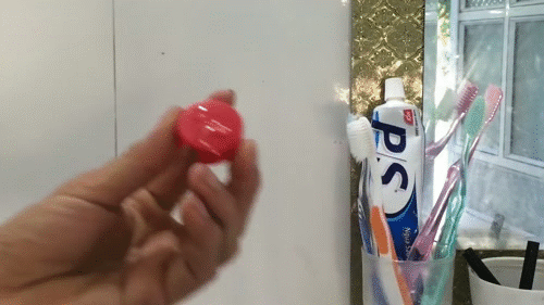 4 cách tái chế nắp chai khiến ai cũng phải xuýt xoa sao khéo thế! - Ảnh 2.