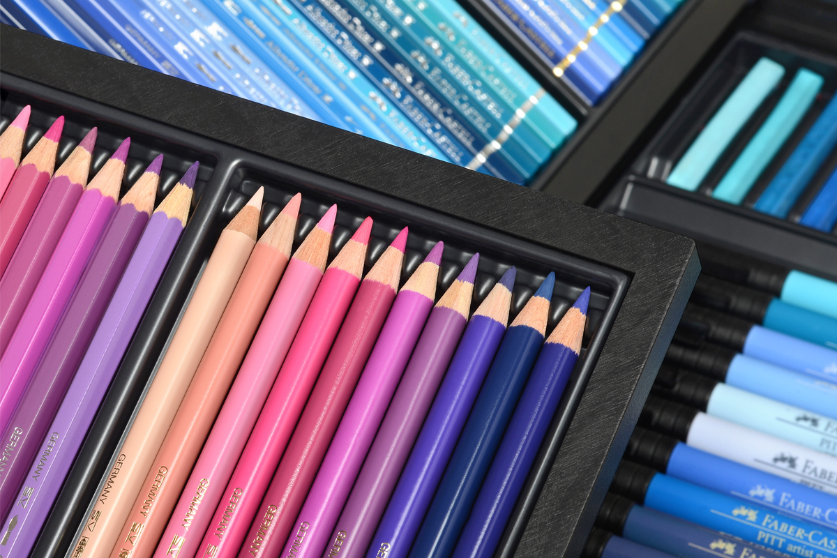 T&igrave;m hiểu xem c&oacute; g&igrave; b&ecirc;n trong hộp b&uacute;t ch&igrave; m&agrave;u sang chảnh gi&aacute; 66 triệu đồng? - Ảnh 4.