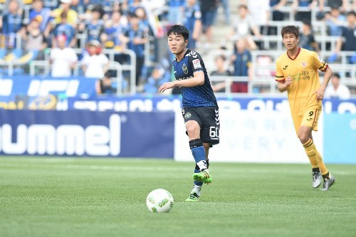 Xuân Trường đá chính, chơi ấn tượng giúp Incheon United thắng trận chung kết ngược - Ảnh 2.