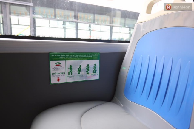 Xe bu&yacute;t nhanh BRT ở H&agrave; Nội ch&iacute;nh thức đi v&agrave;o vận h&agrave;nh sau thời gian thử nghiệm - Ảnh 8.