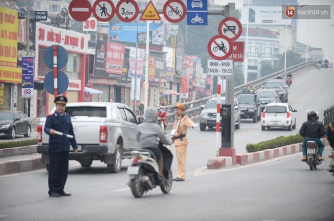 Xe bu&yacute;t nhanh BRT ở H&agrave; Nội ch&iacute;nh thức đi v&agrave;o vận h&agrave;nh sau thời gian thử nghiệm - Ảnh 15.