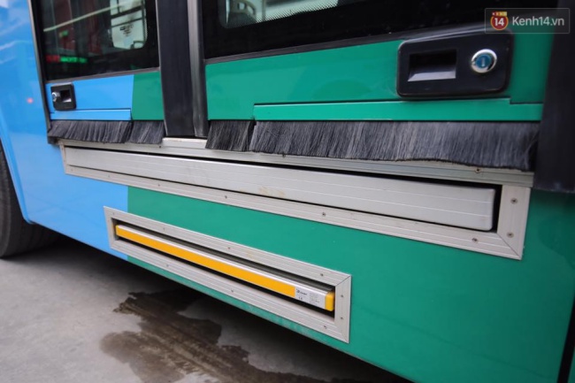 Xe bu&yacute;t nhanh BRT ở H&agrave; Nội ch&iacute;nh thức đi v&agrave;o vận h&agrave;nh sau thời gian thử nghiệm - Ảnh 10.