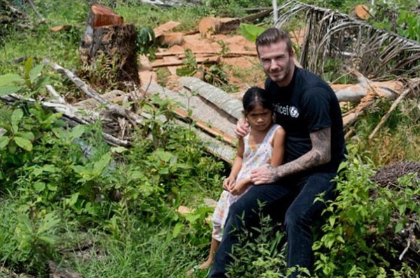 Vì sao Beckham được vinh danh là Nhà từ thiện của năm? - Ảnh 6.