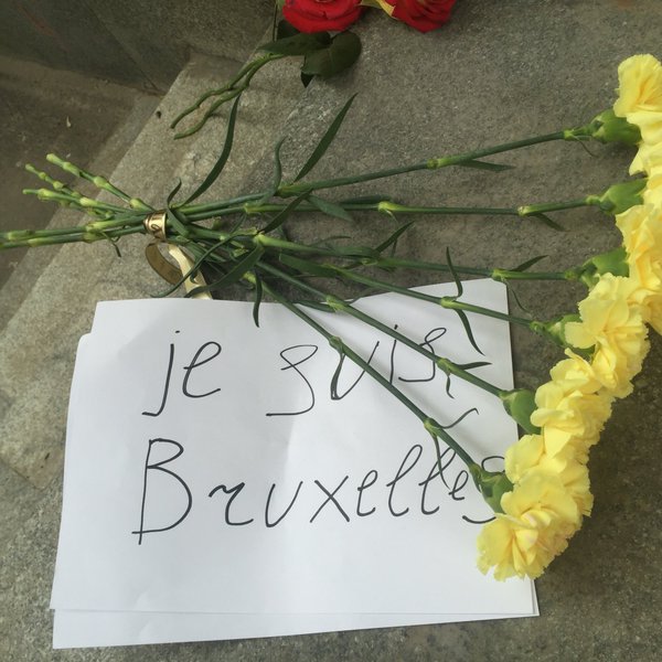 Tổ chức khủng bố IS đánh bom thủ đô Bỉ, ít nhất 34 người chết, 170 người bị thương - Ảnh 5.