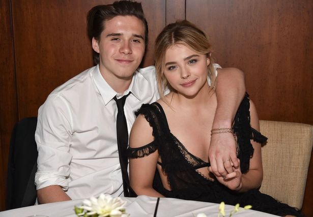 Đây là cách Brooklyn Beckham nịnh Chloe Moretz để giúp bạn gái luôn tự tin - Ảnh 1.