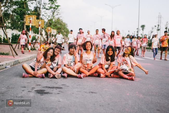 Chỉ Color Me Run mới khiến giới trẻ 3 miền có được những khoảnh khắc tuyệt vời như thế này! - Ảnh 8.