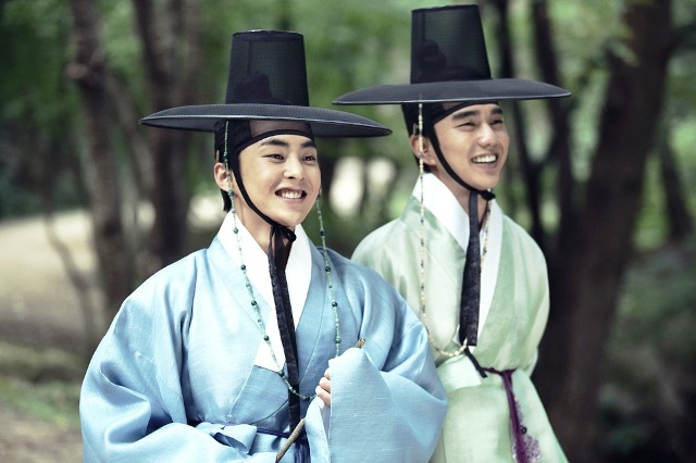 Bộ Tứ Lừa Đảo: Yoo Seung Ho - Ch&agrave;ng Robinhood c&oacute; nụ cười rạng rỡ nhất xứ H&agrave;n - Ảnh 3.