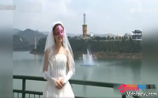 Fan cuồng mặc váy cưới tỏ tình với Ảnh Đế Trung Quốc bị cắm sừng - Ảnh 1.