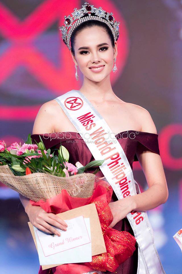 Nhiều ý kiến cho rằng BGK Miss World thiên vị và Hoa hậu Philippines xứng đáng thắng hơn - Ảnh 2.