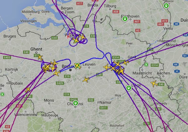 Tổ chức khủng bố IS đánh bom thủ đô Bỉ, ít nhất 34 người chết, 170 người bị thương - Ảnh 28.
