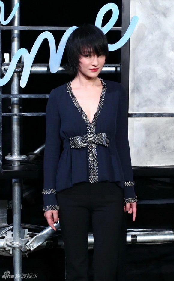 Song Hye Kyo đánh bật nguyên dàn sao Hoa ngữ tại show Chanel - Ảnh 3.