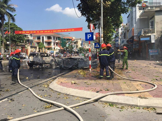 Vụ nổ xe taxi ở Quảng Ninh: Do nợ nần, cô đơn, khách ôm mìn tự sát - Ảnh 1.