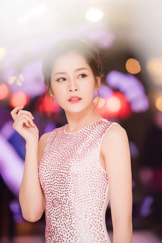 Chi Pu “bắn” tiếng Hàn như gió khiến fan ngẩn ngơ - Ảnh 1.