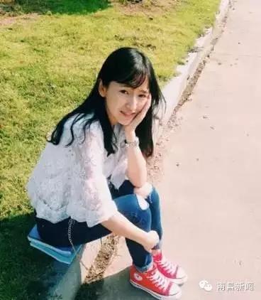 Cô gái Trung Quốc xinh đẹp này chính là nữ thần căng tin khiến dân mạng chao đảo - Ảnh 5.