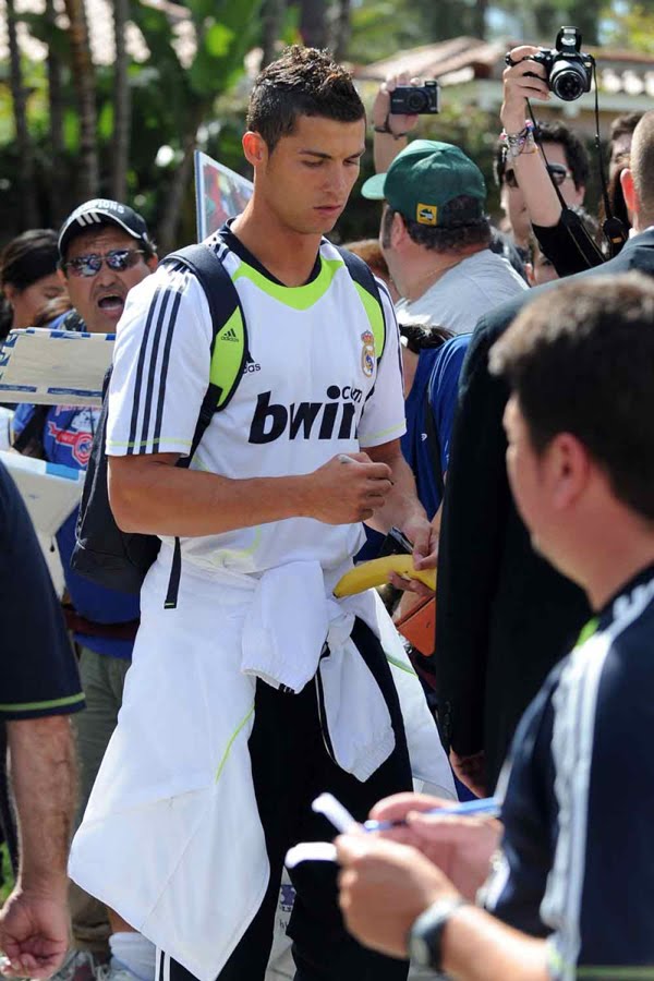 Mẹ Ronaldo tiết lộ món khoái khẩu của con trai cưng - Ảnh 3.